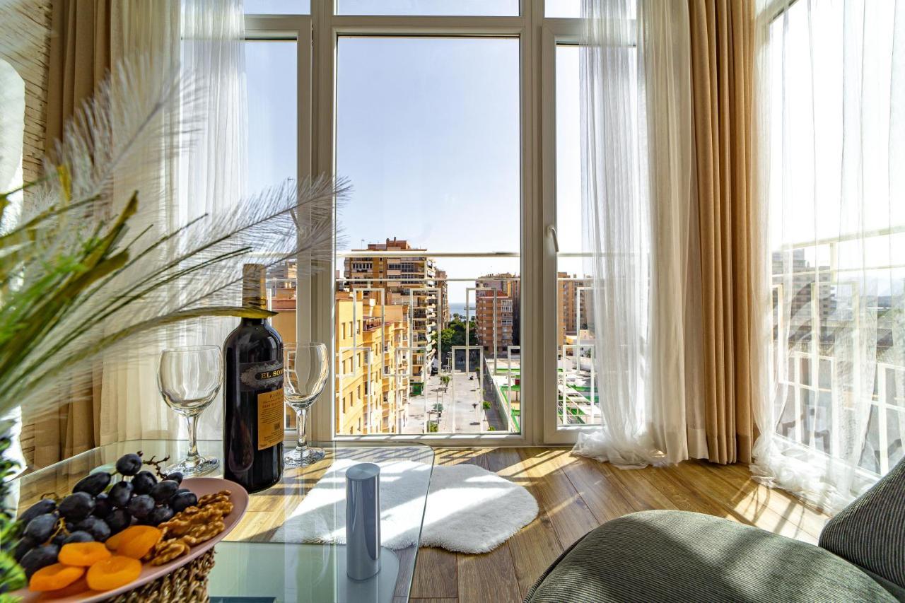 Perla De Malagueta Lägenhet Málaga Exteriör bild